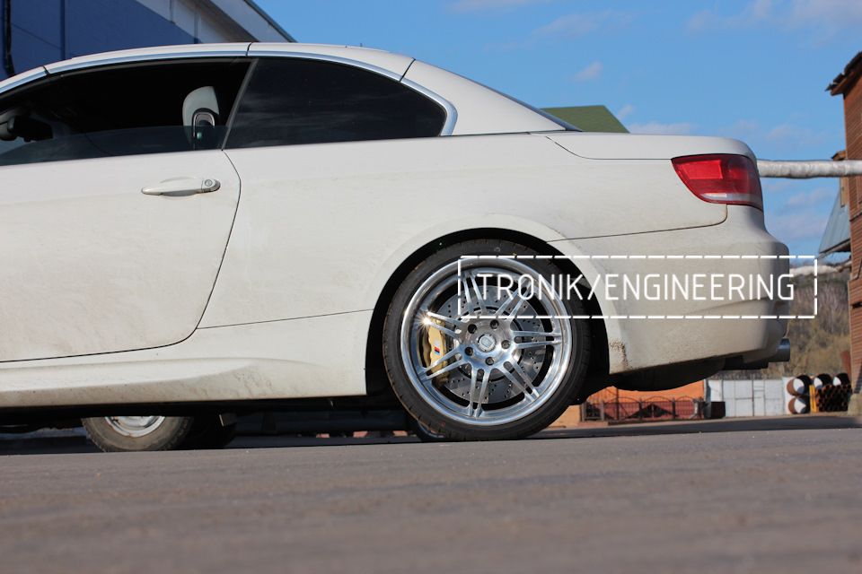 Тормозная система BMW M3 e93. Фотография 7