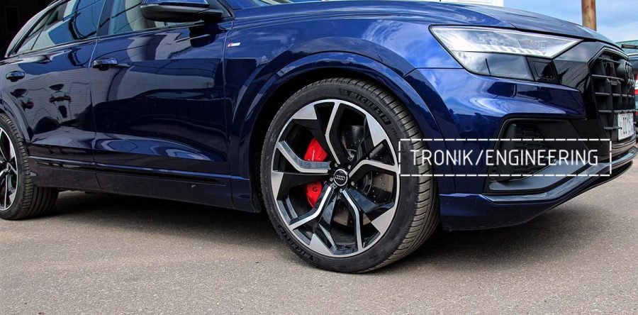 Тормозная система передней оси Audi RSQ8