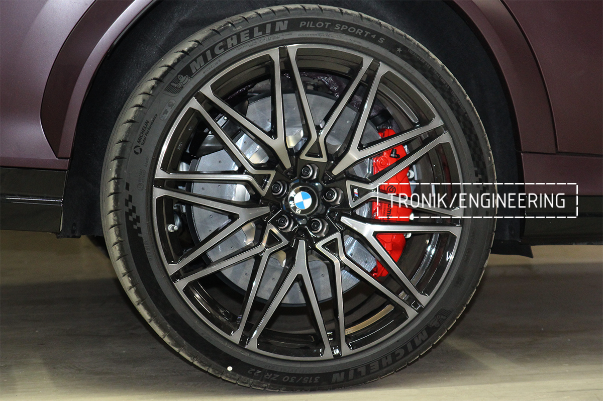 Комплект карбон-керамической тормозной системы BMW X6 F96. Фотография 9
