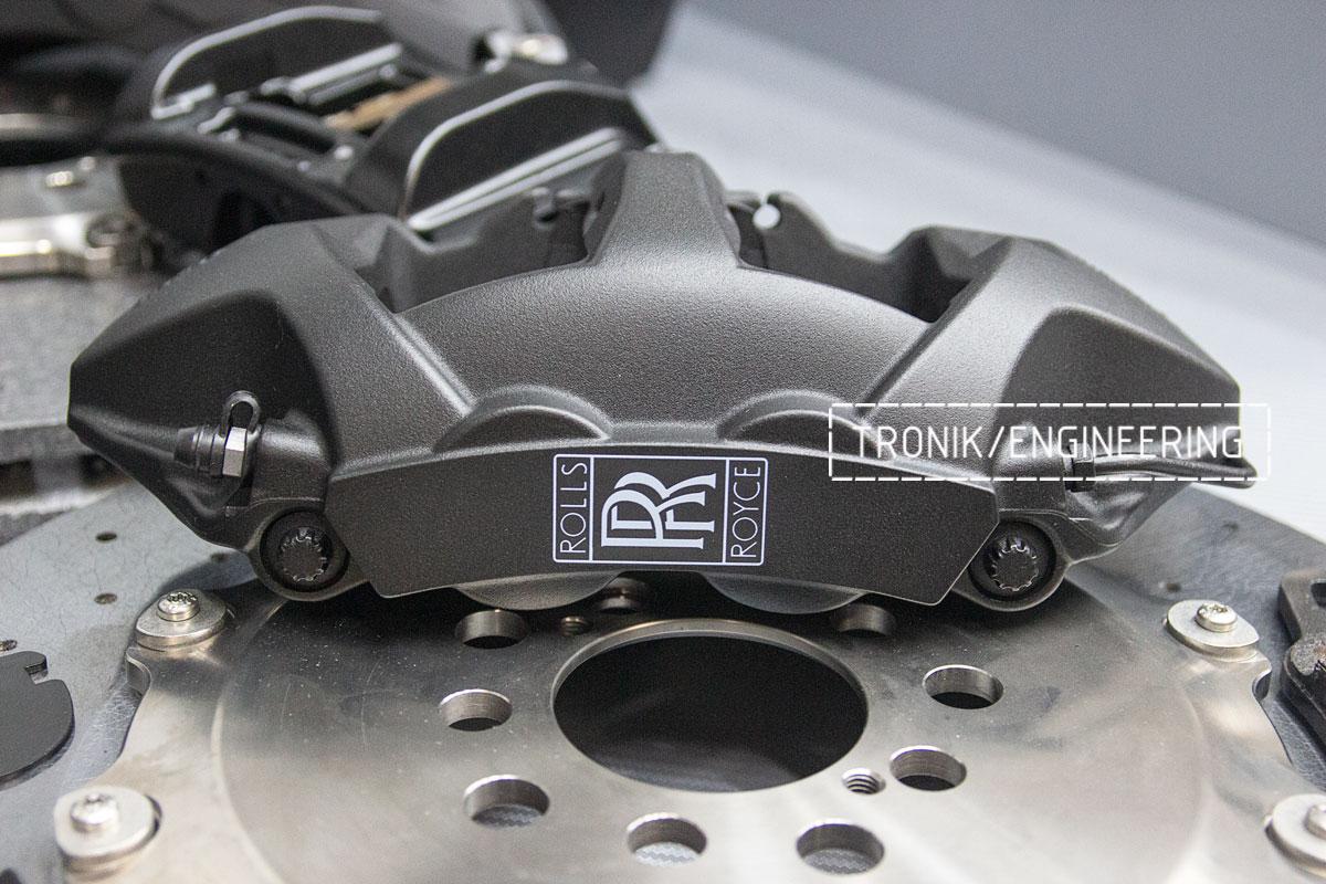 Rolls-Royce carbon-ceramic brakes. pic 10