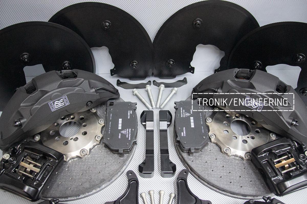 Rolls-Royce carbon-ceramic brakes. pic 12
