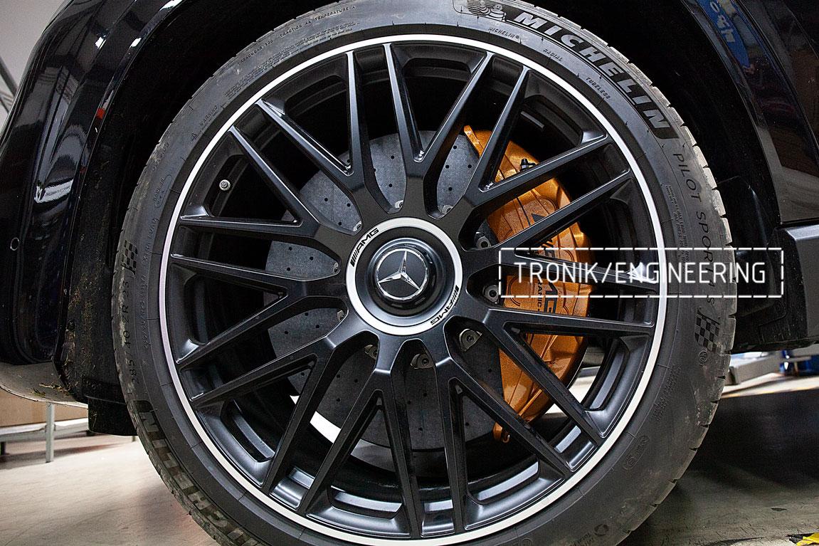 Карбон-керамические тормоза Mercedes-Benz W167. Фото 4
