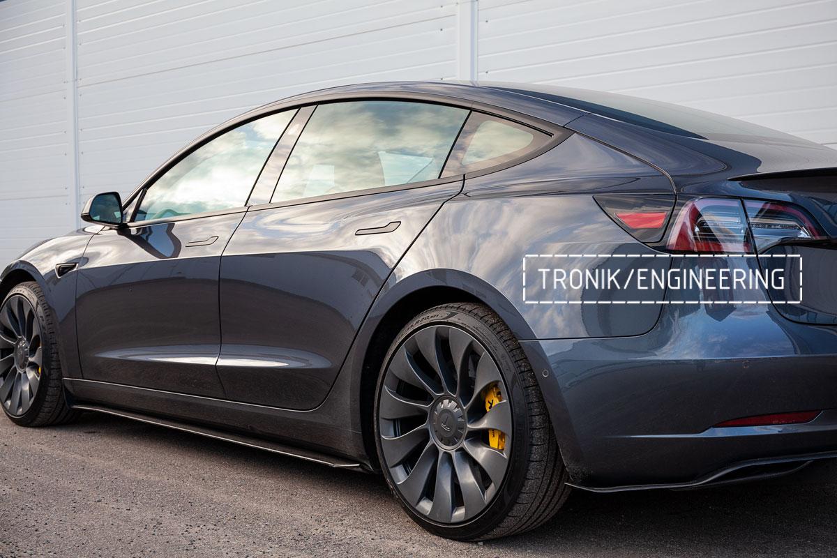 Комплект карбон-керамической тормозной системы Tesla Model 3 Performance фото. 9