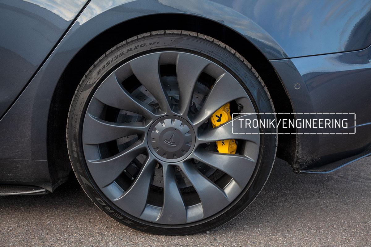 Комплект карбон-керамической тормозной системы Tesla Model 3 Performance фото. 6