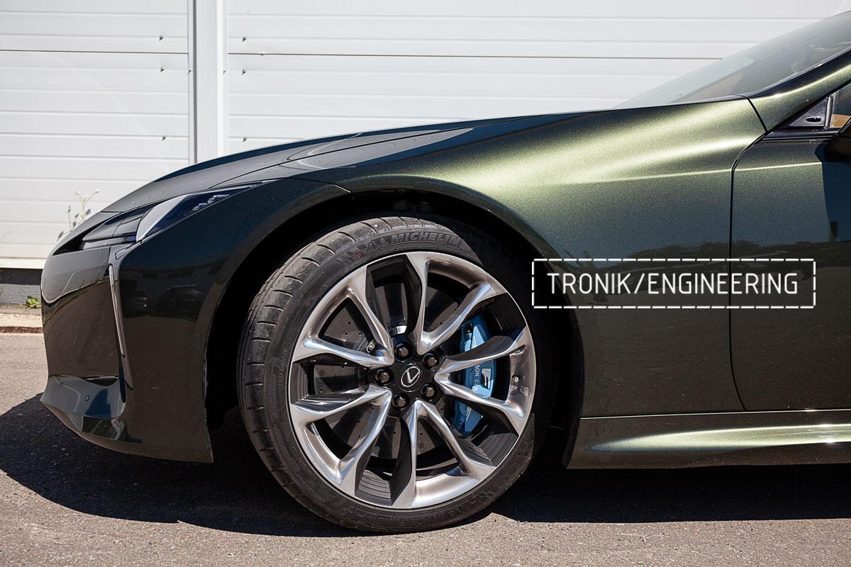 Карбон-керамическая тормозная система Lexus LC500. Фото 11