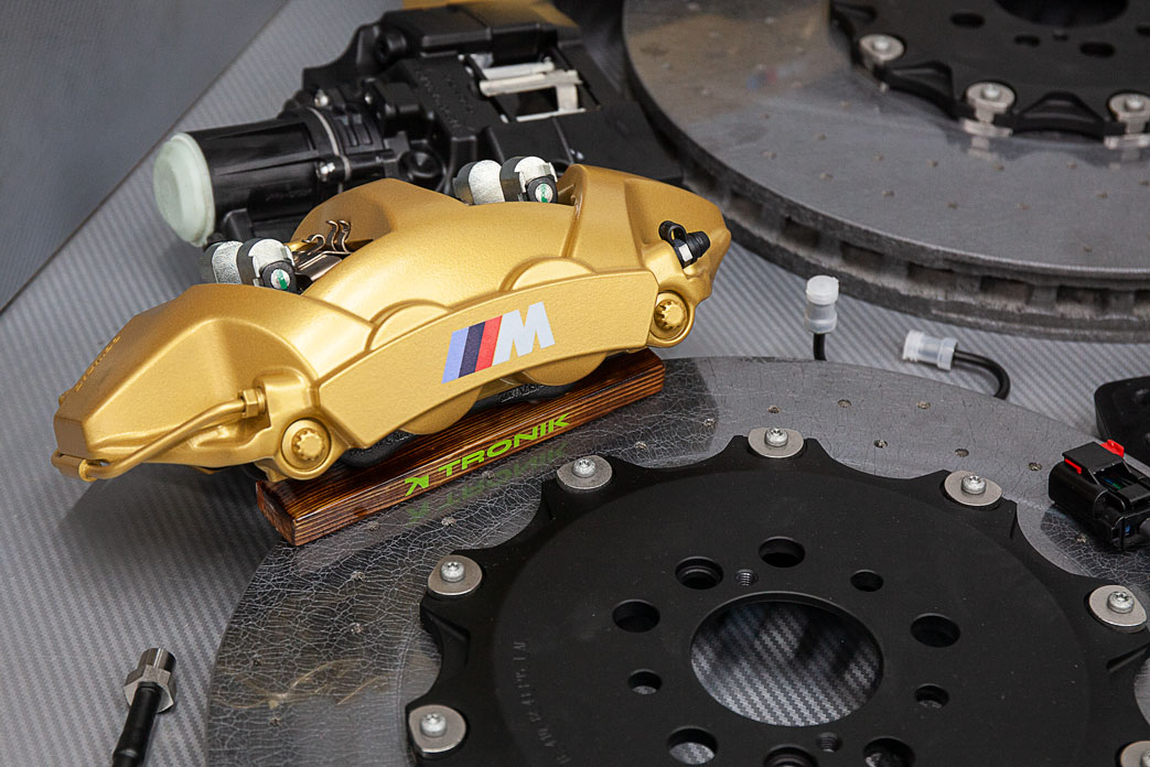 Комплект карбон-керамической тормозной системы BMW X6 F96. Фото 1