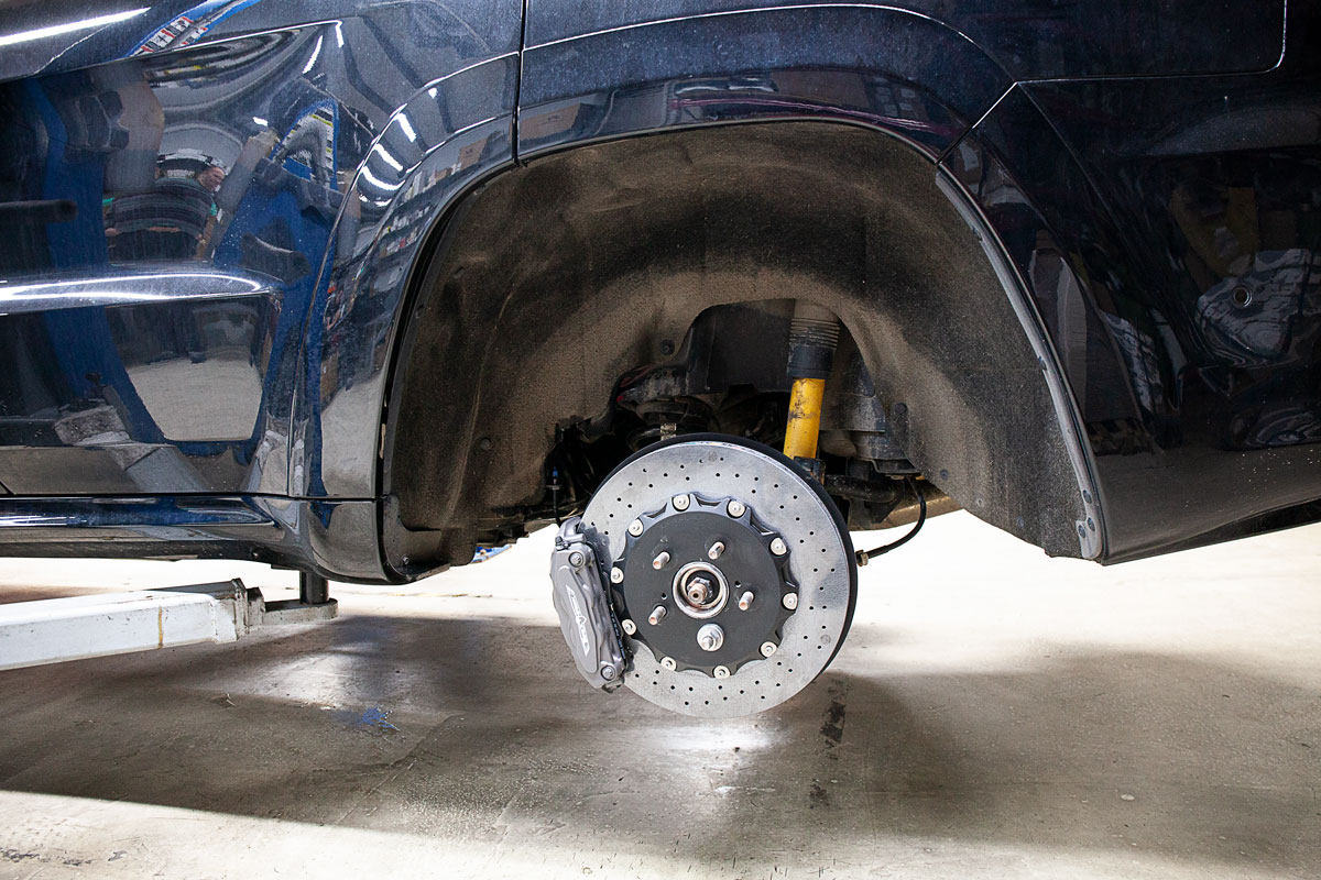 Карбон-керамическая тормозная система Jeep TrackHawk. Фото 7