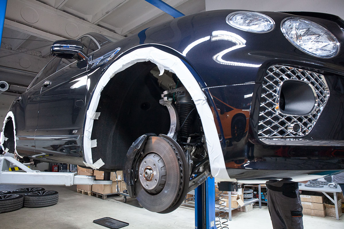 Карбон-керамическая тормозная система Bentley Bentayga. Фото 6