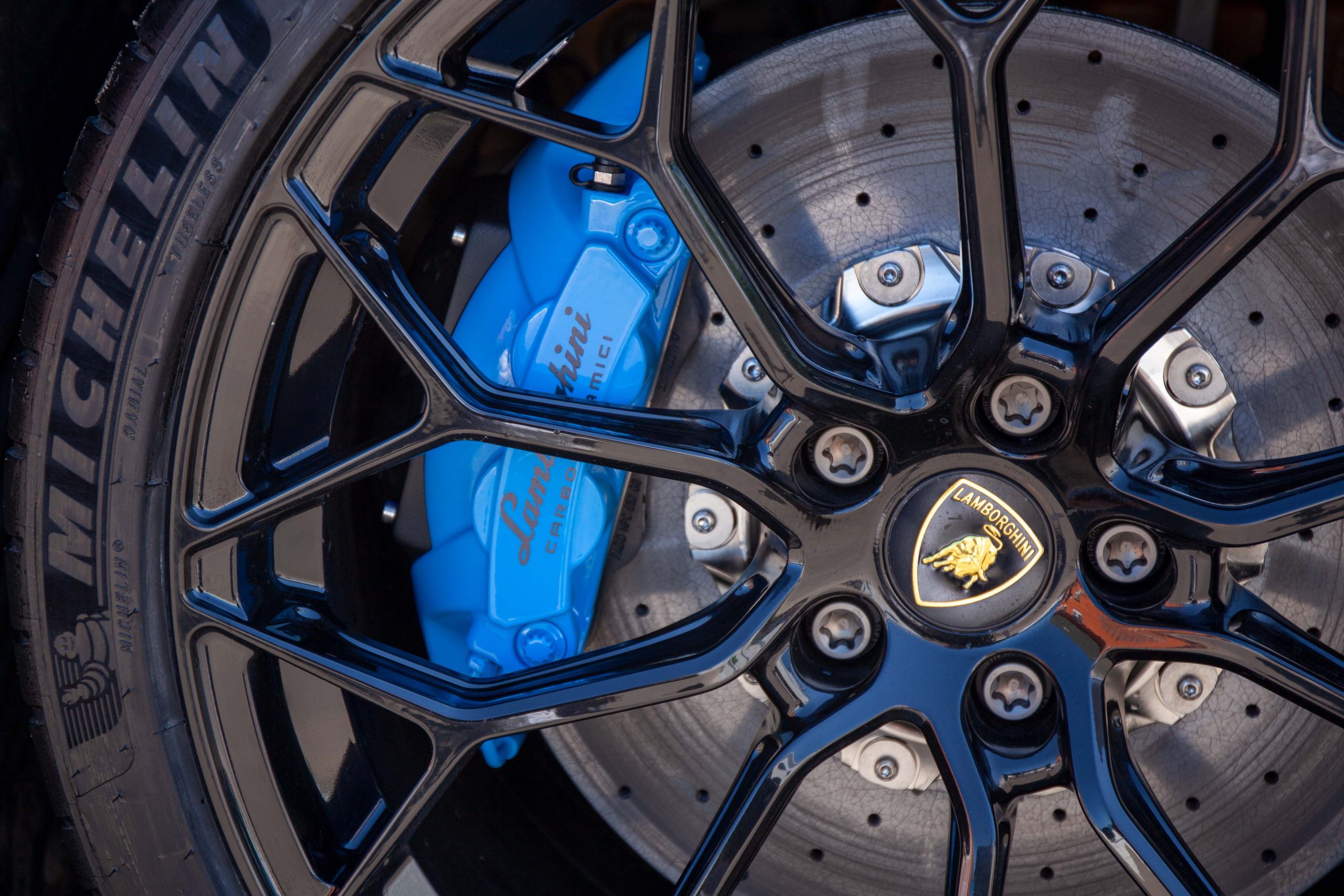 Карбон-керамическая тормозная система для Lamborghini Huracan. Фото 34