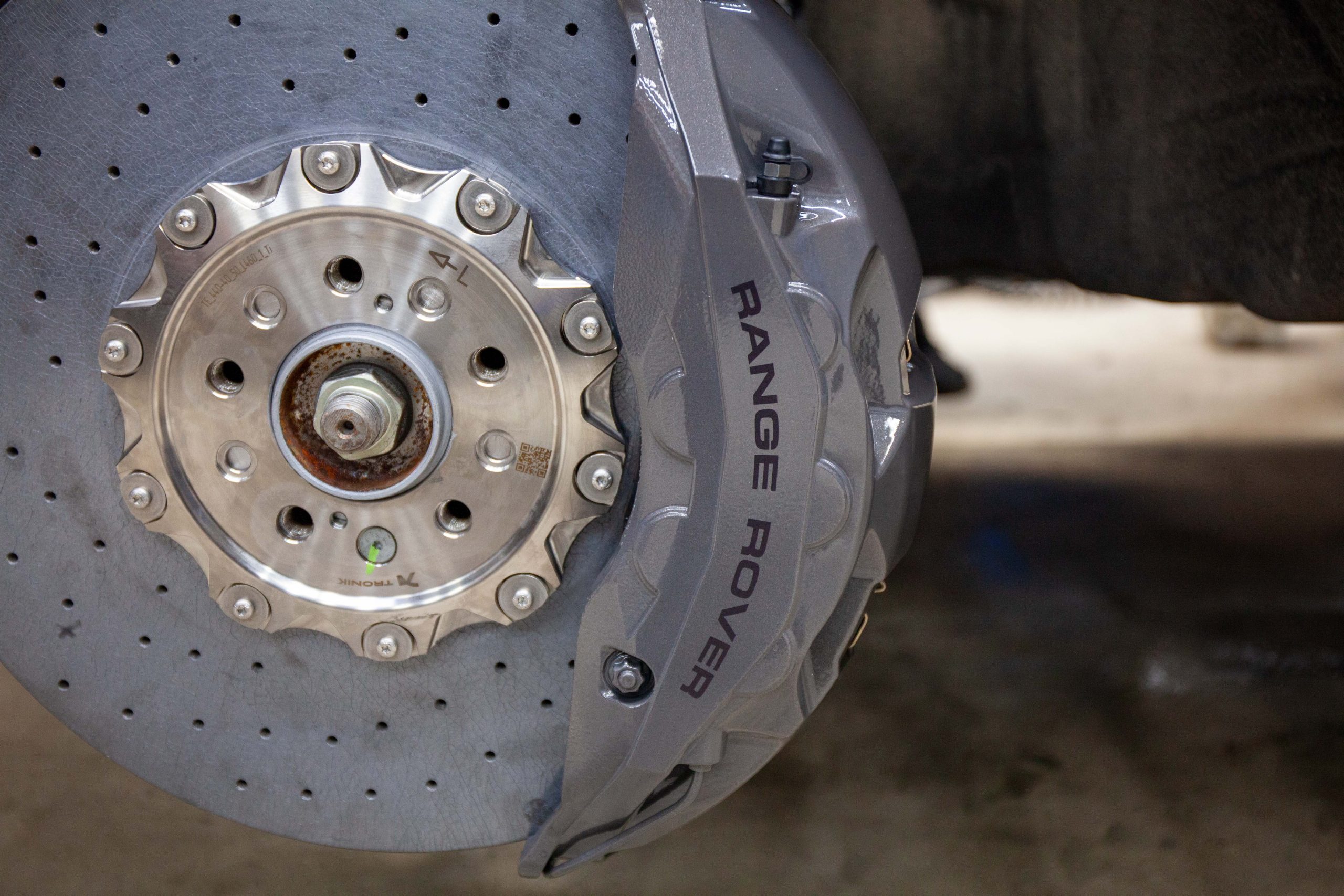 Карбон-керамическая тормозная система для Range Rover L460. Фото 9