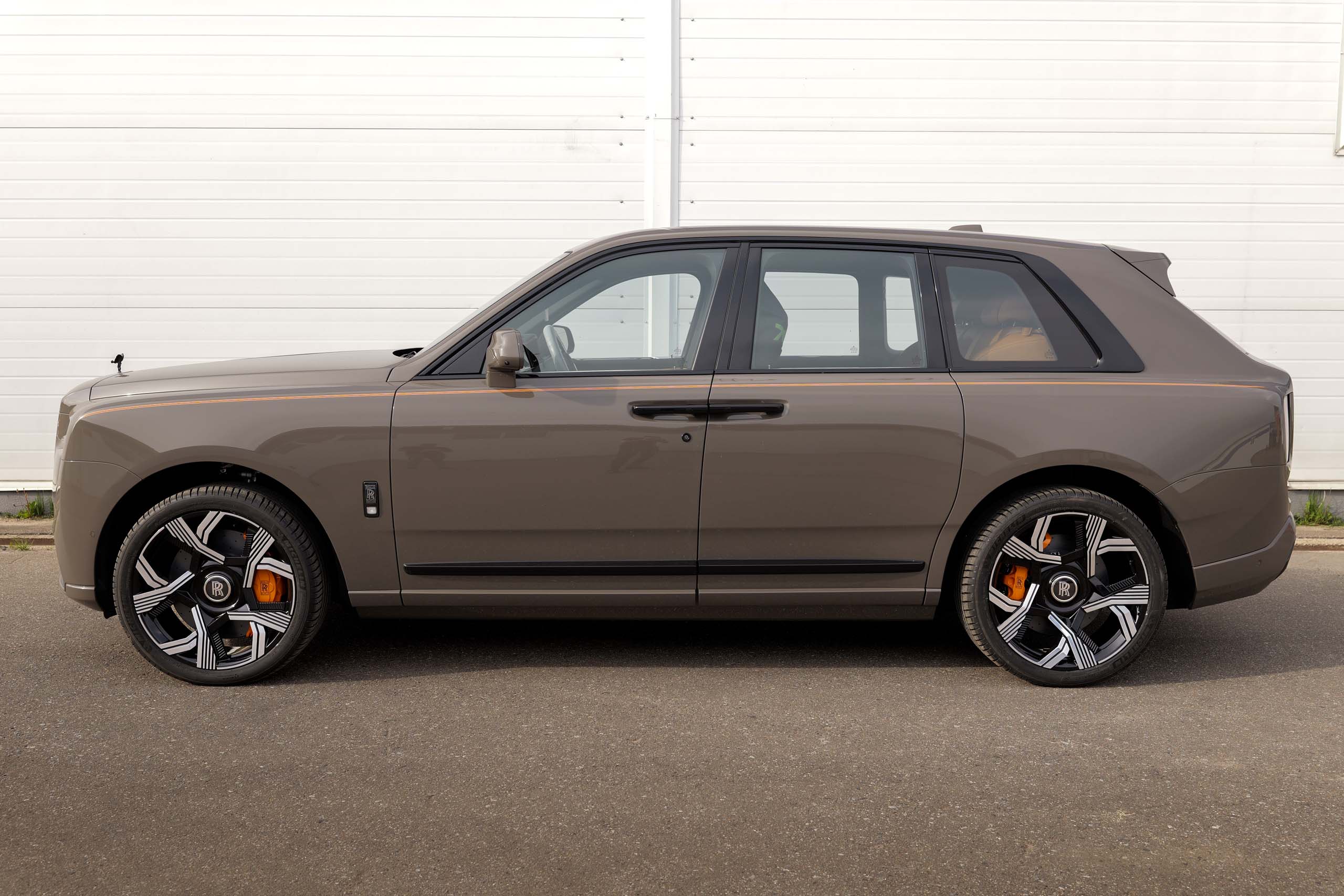 Карбон-керамическая тормозная система для Rolls-Royce Cullinan. Фото 11