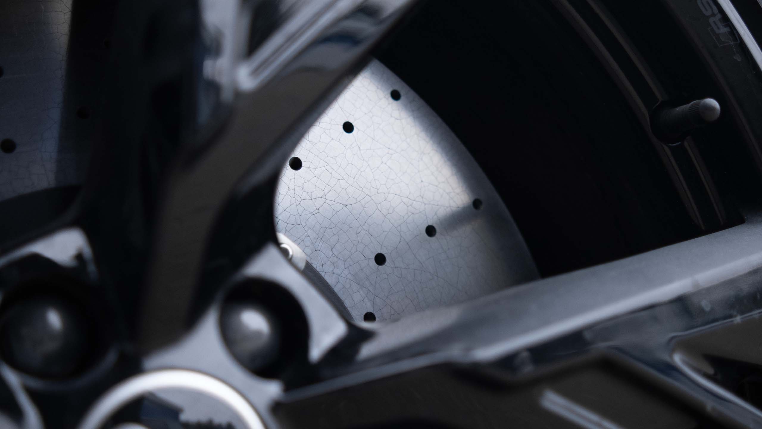 Карбон-керамическая тормозная система для Audi Q6. Фото 20 Карбон-керамическая тормозная система для Audi Q6. Фото 20