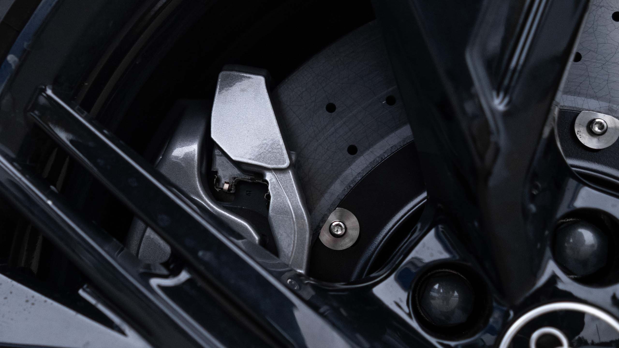 Карбон-керамическая тормозная система для Audi Q6. Фото 22 Карбон-керамическая тормозная система для Audi Q6. Фото 22