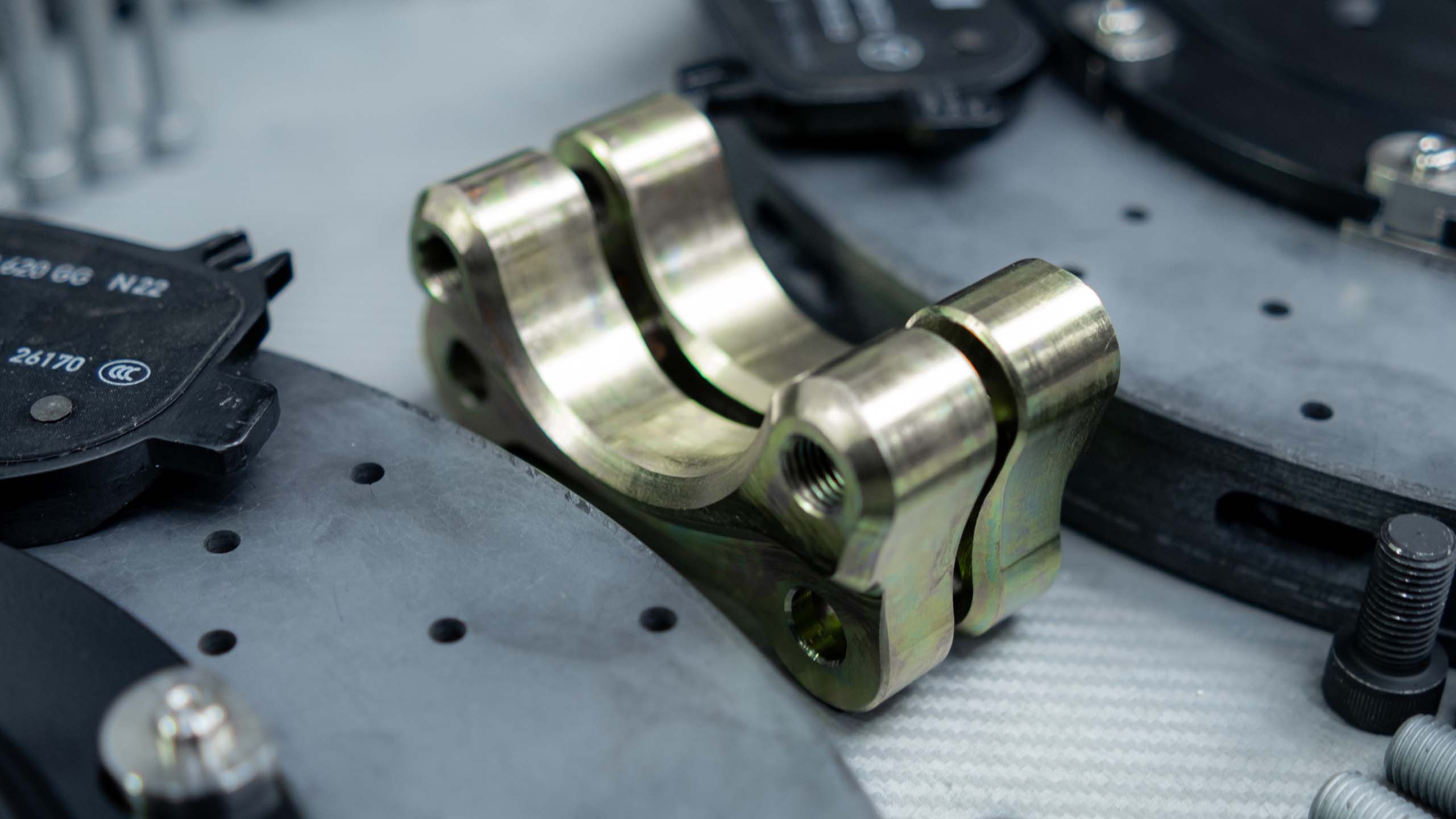 Комплект карбон-керамической тормозной системы для Audi Q6. Фото 8 Комплект карбон-керамической тормозной системы для Audi Q6. Фото 8