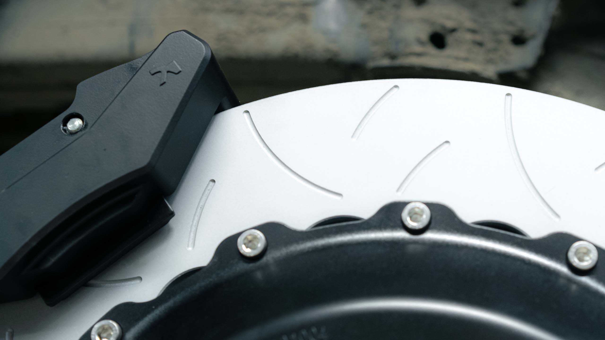 Тормозная система для задней оси LX500. Фото 6 Тормозная система для задней оси LX500. Фото 6