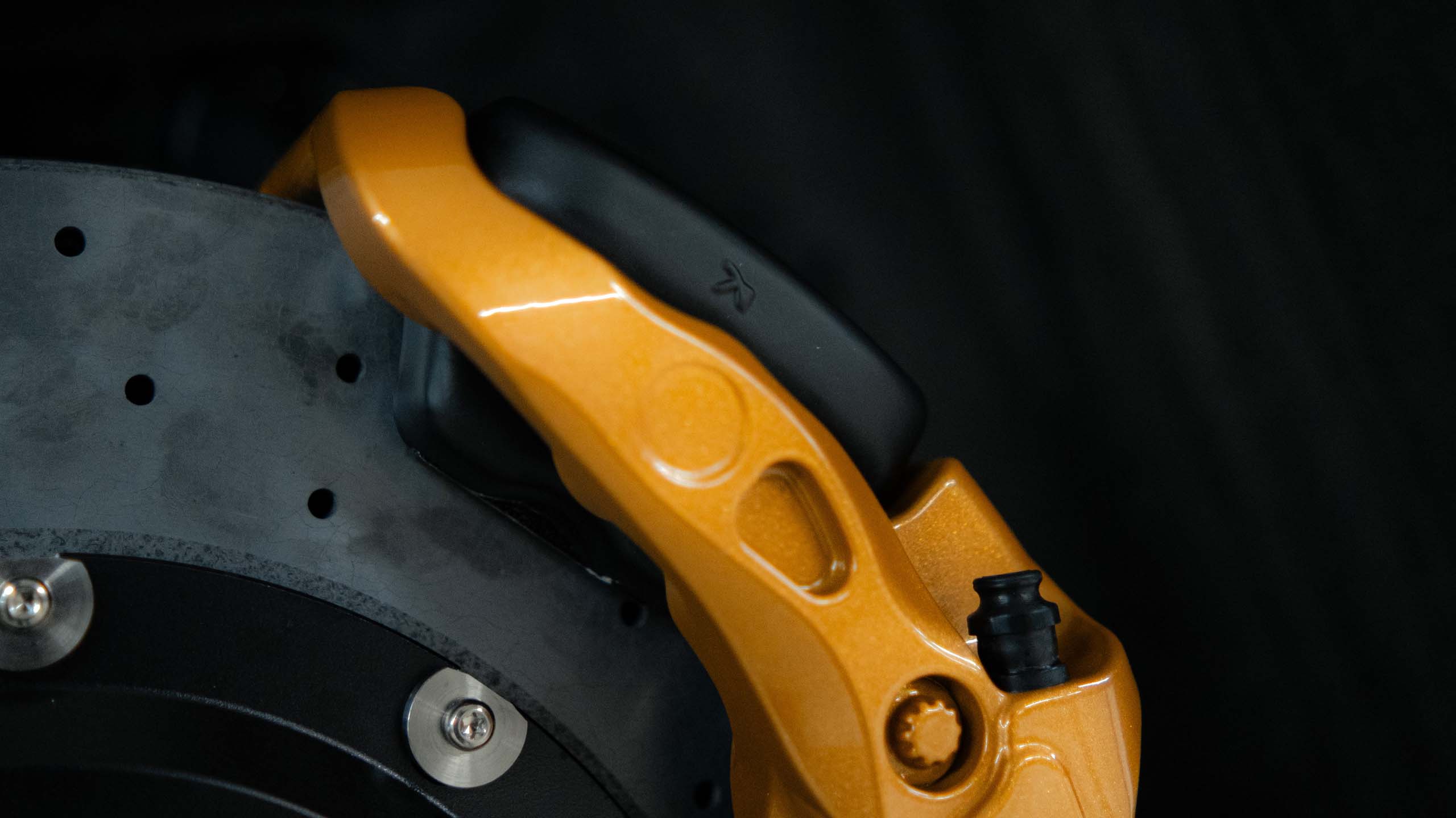 Карбон-керамическая тормозная система для Mercedes-Benz W223. Фото 8 Карбон-керамическая тормозная система для Mercedes-Benz W223. Фото 8