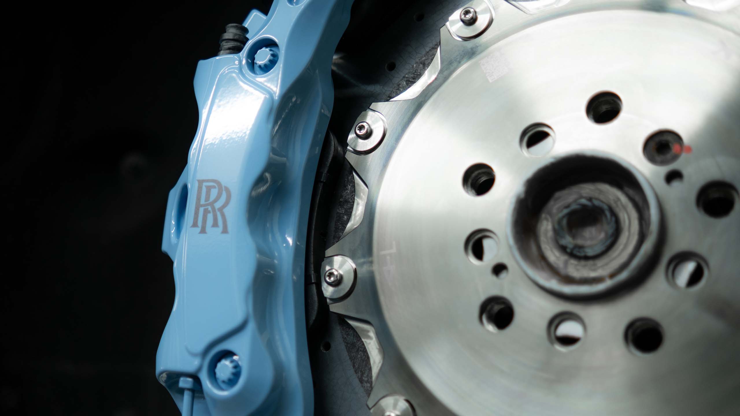 Штатная тормозная система Rolls-Royce Ghost. Фото 12 Штатная тормозная система Rolls-Royce Ghost. Фото 12