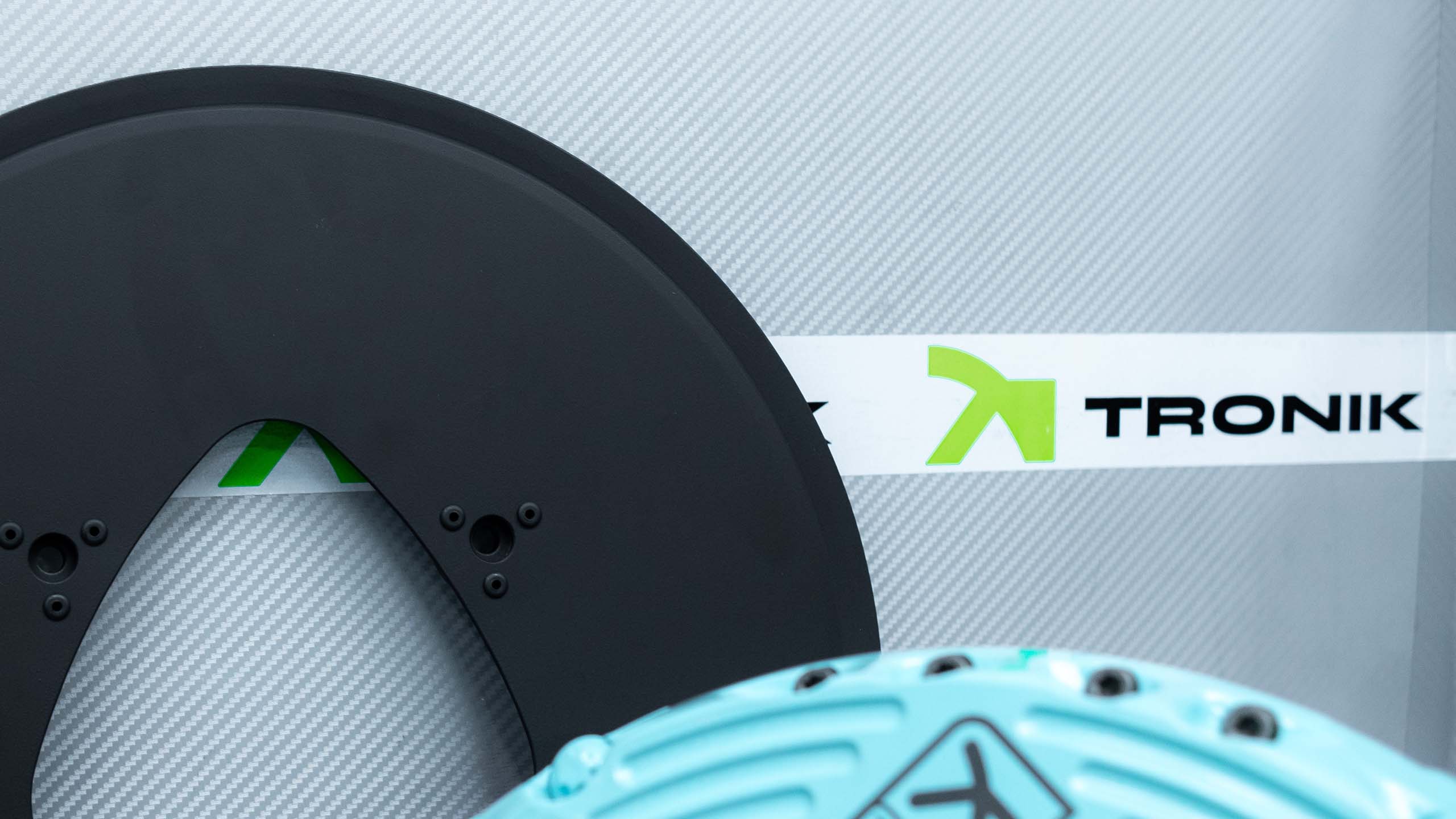 dodge-ram-trx-ccb-kit-pic-6 Карбон-керамическая тормозная система для Dodge RAM TRX. Фото 86