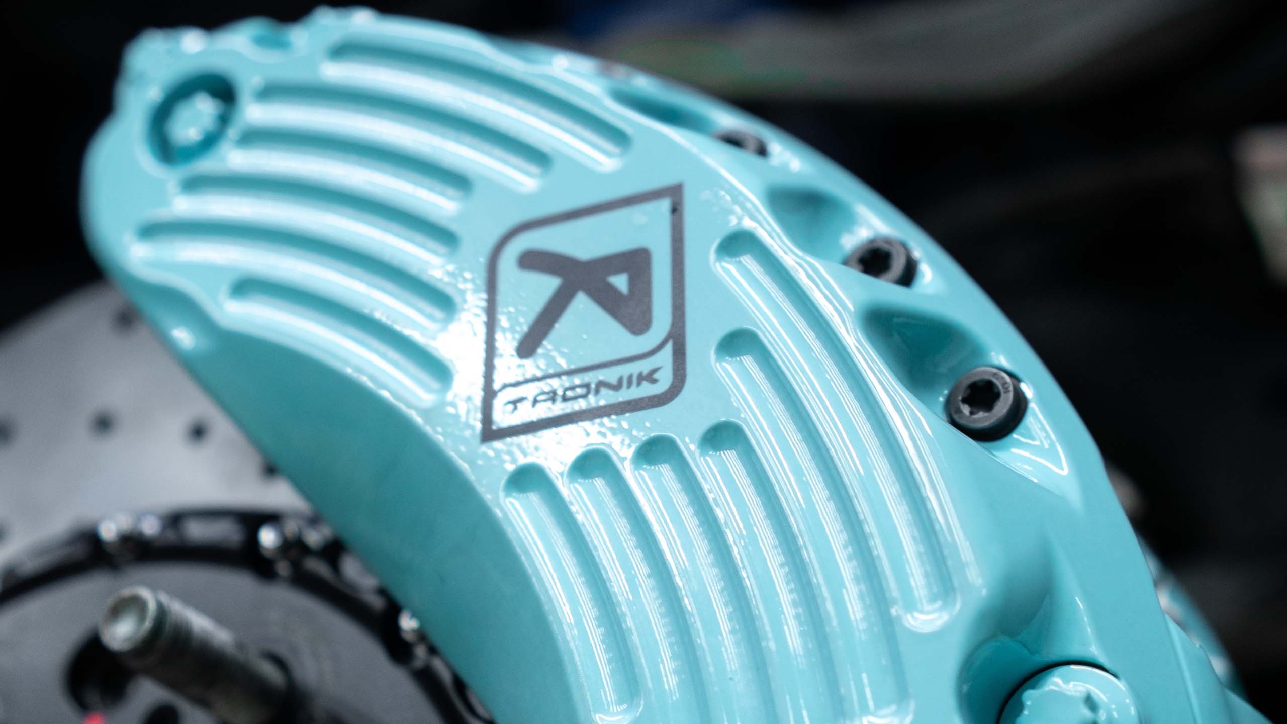 Карбон-керамическая тормозная система для Dodge RAM TRX. Фото 10 Карбон-керамическая тормозная система для Dodge RAM TRX. Фото 10