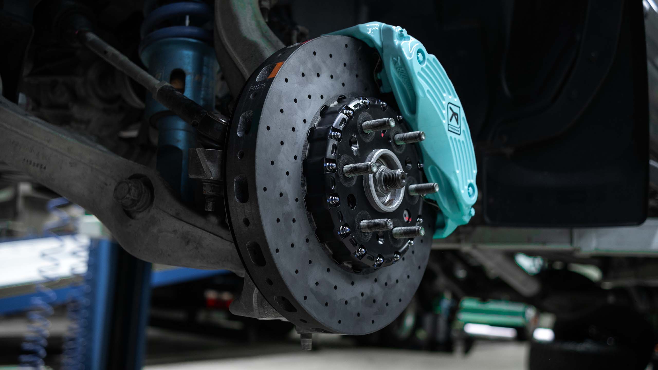 Карбон-керамическая тормозная система для Dodge RAM TRX. Фото 13 Карбон-керамическая тормозная система для Dodge RAM TRX. Фото 13