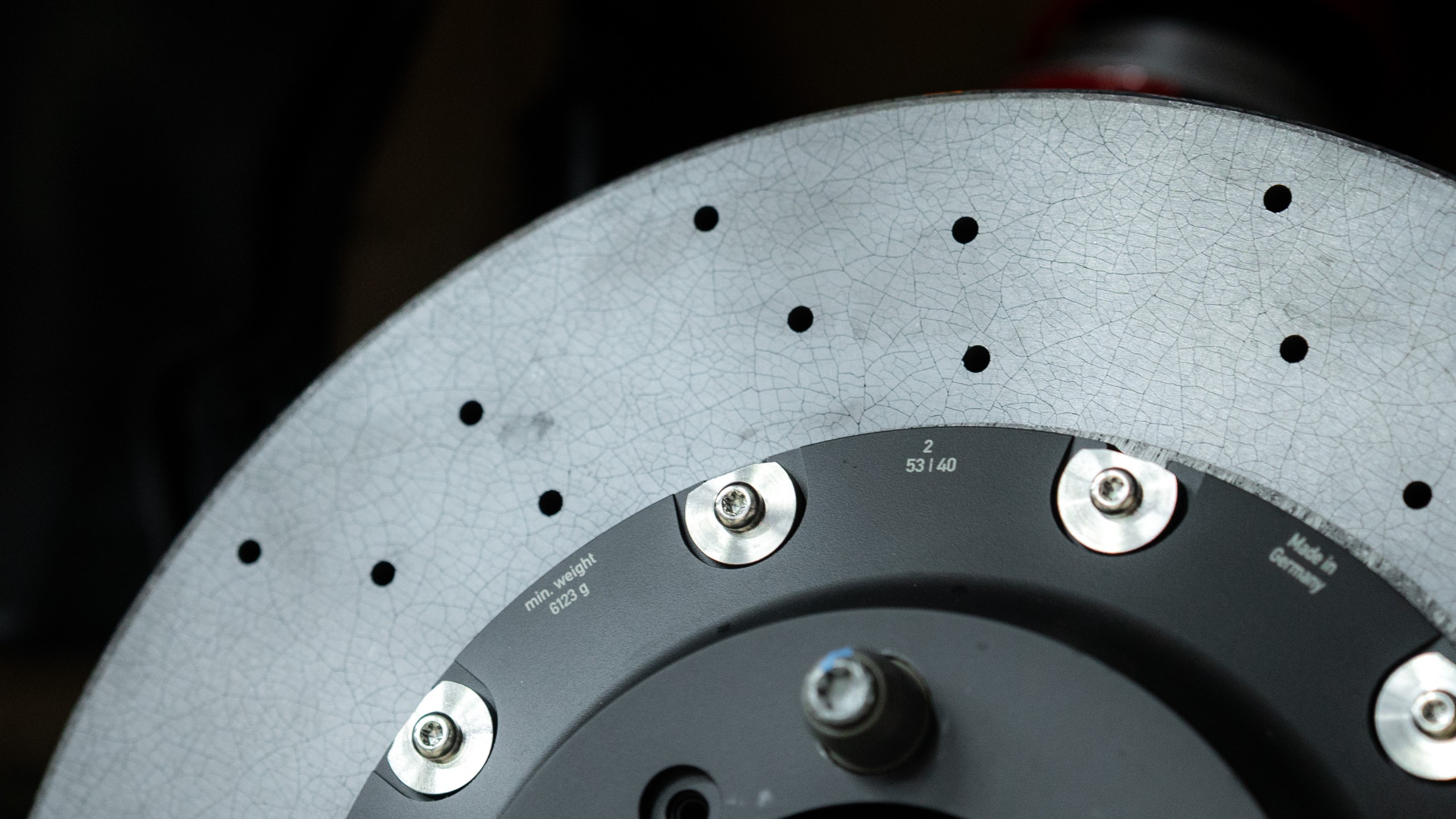 Комплект тормозных дисков для Porsche 992 GT3 RS. Фотография 8 Комплект тормозных дисков для Porsche 992 GT3 RS. Фотография 8