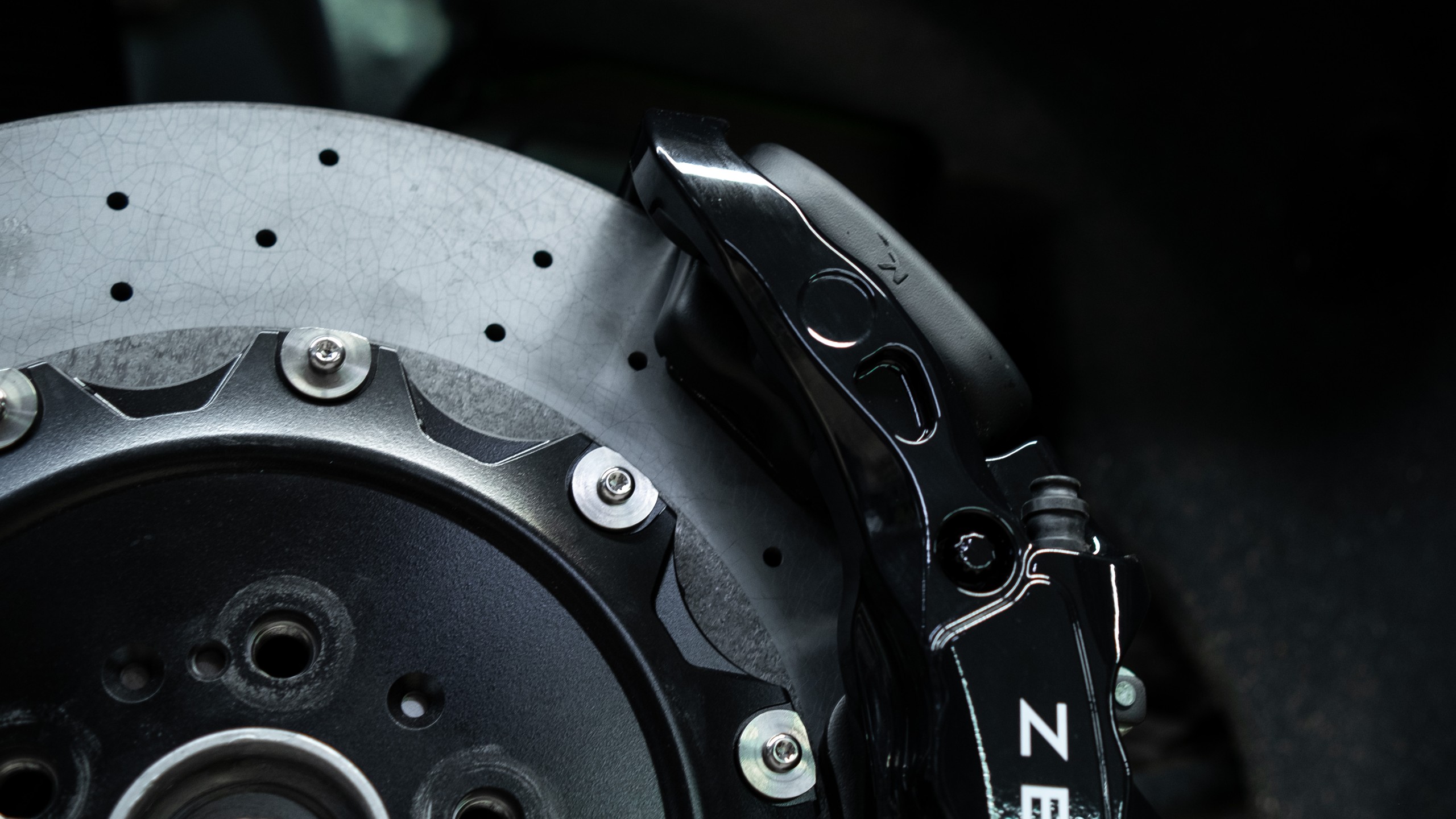 Карбон-керамическая тормозная система для Zeekr 9X. Фотография 5 Карбон-керамическая тормозная система для Zeekr 9X. Фотография 5