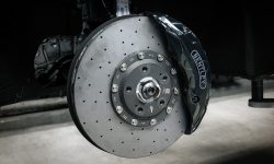 Карбон-керамическая тормозная система для Bentley Bentayga