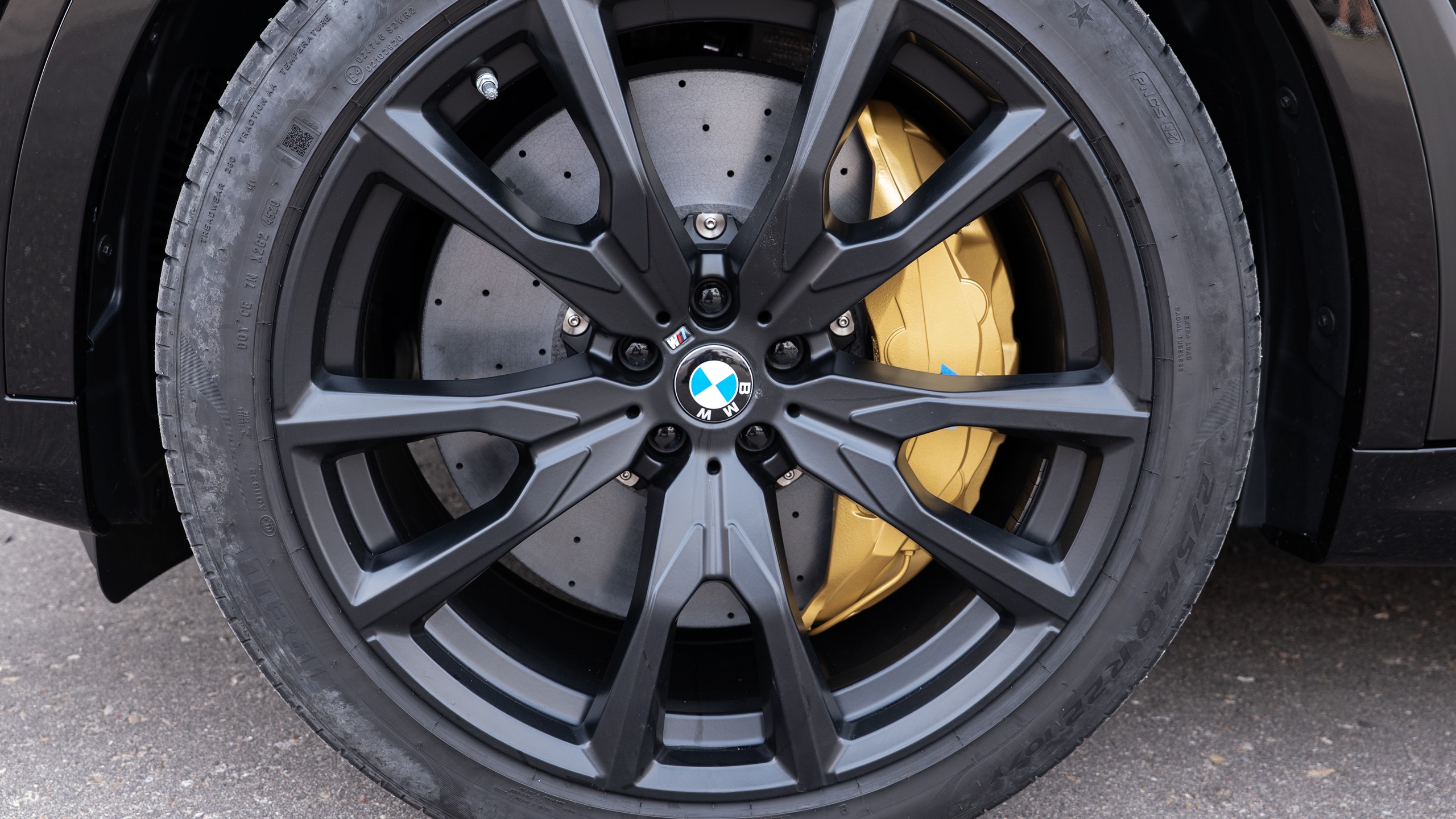 Карбон-керамическая тормозная система для BMW G07 28 Карбон-керамическая тормозная система для BMW G07 Фото 28
