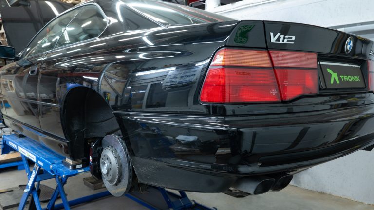Карбон-керамическая тормозная система для BMW E31 7 Карбон-керамическая тормозная система для BMW E31 Фото 7
